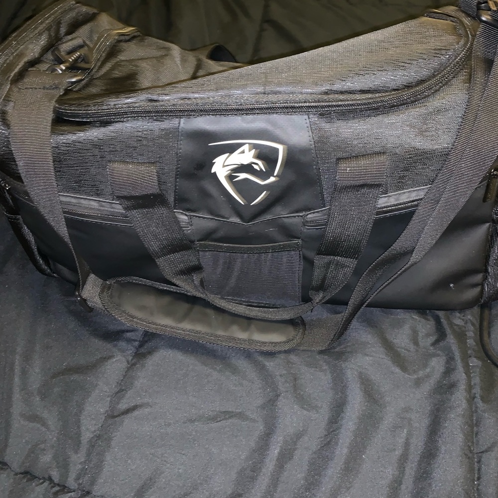 Alphalete duffel bag
